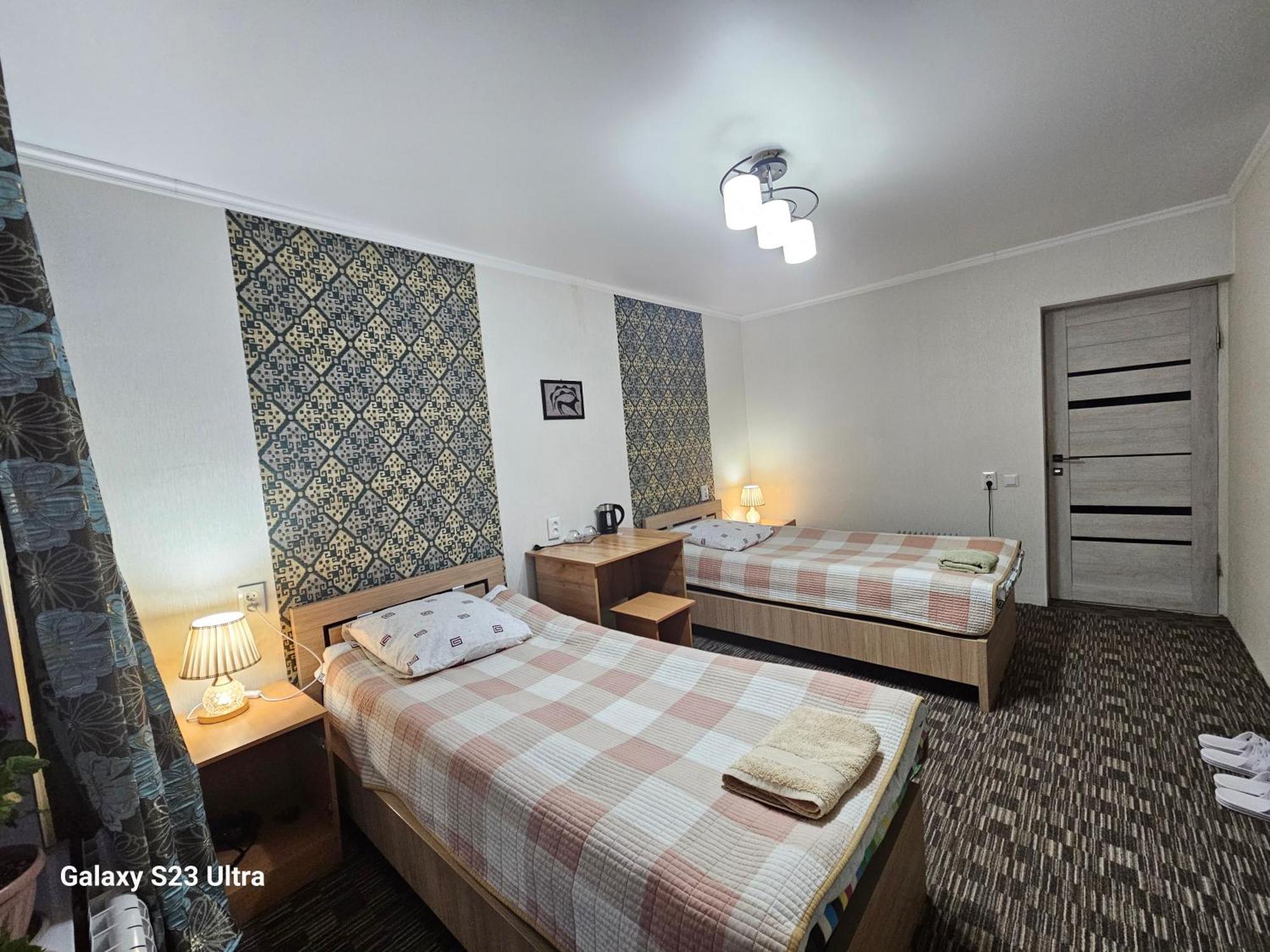 Guest House Mira Kochkor Luaran gambar